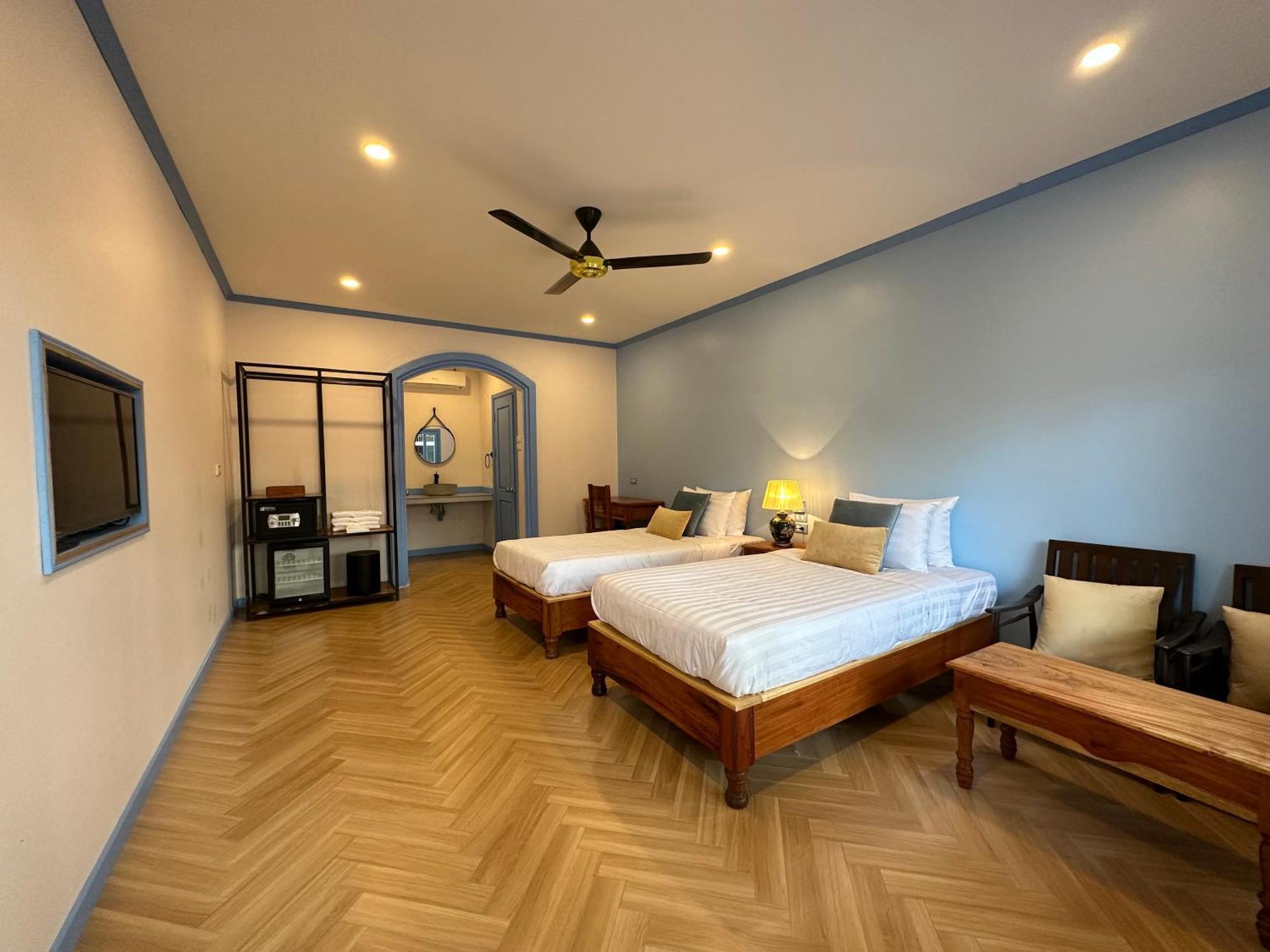 Sadakham Hotel Луангпхабанг Экстерьер фото